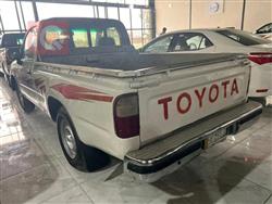 تويوتا هايلوكس